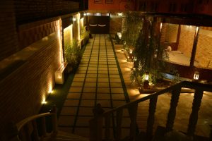 محوطه پروژه مسکونی آقای کارگر