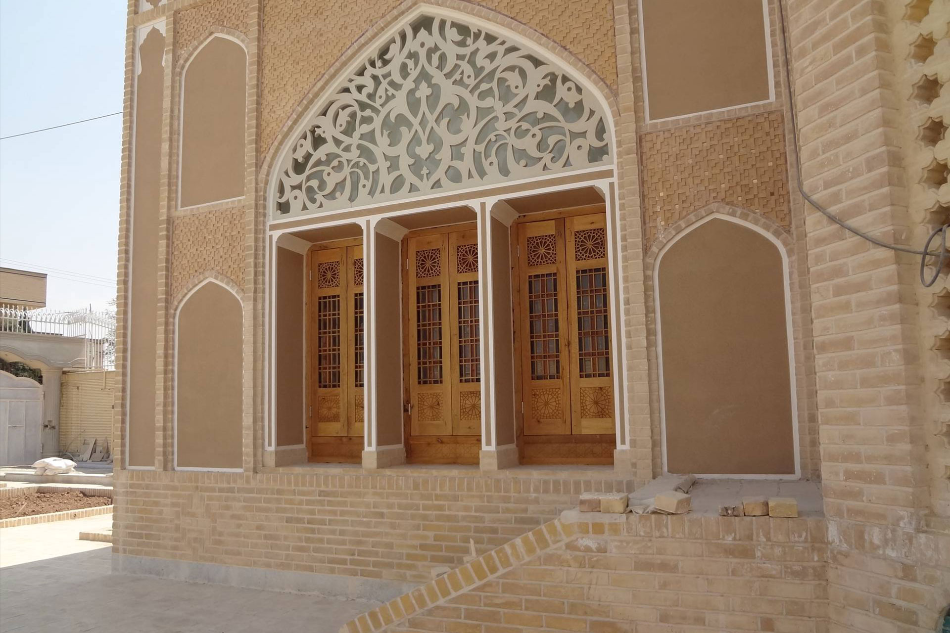 مسکونی آقای شایقی